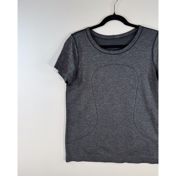 Lululemon Womens Black Heather Swiftly Tech Short Sleeve Relaxed Fit Tee Size 10 - Picture 5 of 9